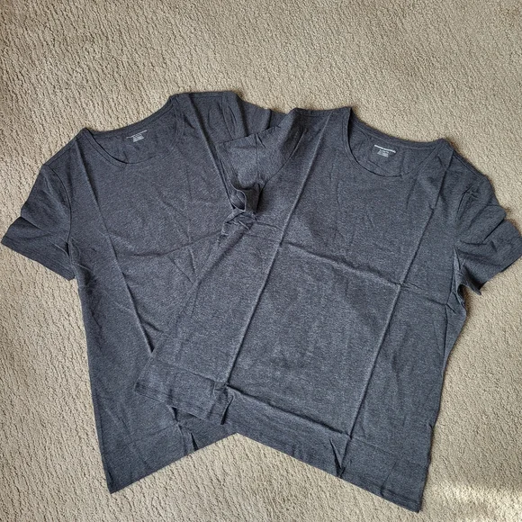 Women’s Regular-Fit Short Sleeve T-Shirts 2-Pack–Dark Gray Heather–Size XL-NWOT - Picture 2 of 7